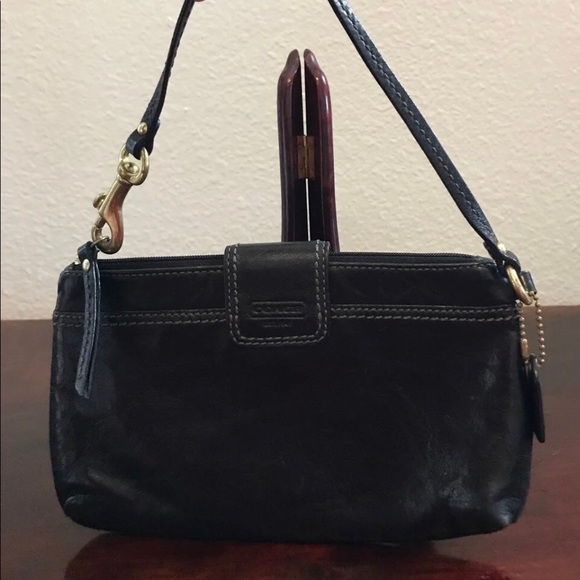 Coach Wristlet - Picture 3 of 7